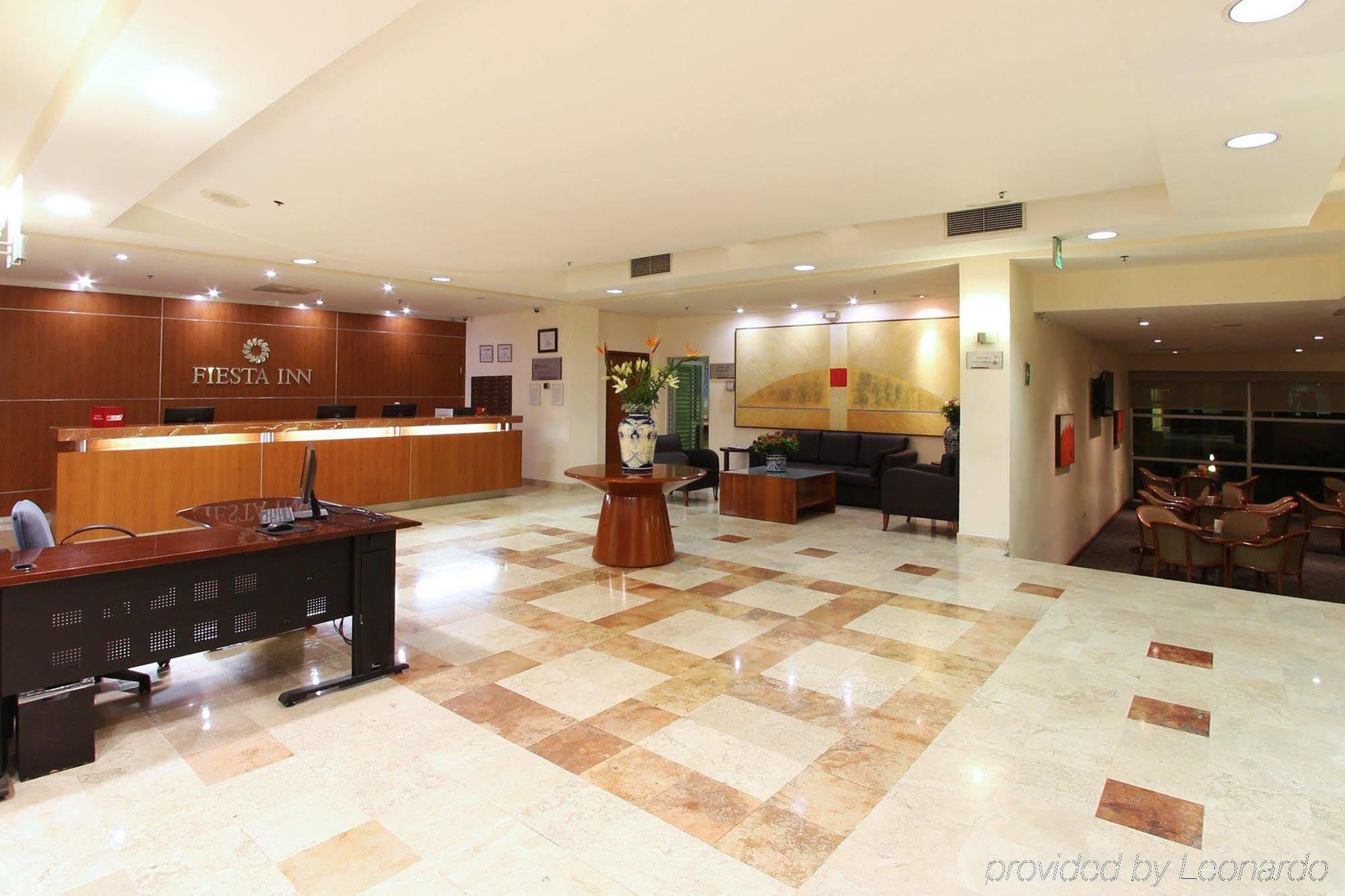 Fiesta Inn Express San Luis Potosi Oriente Exteriér fotografie
